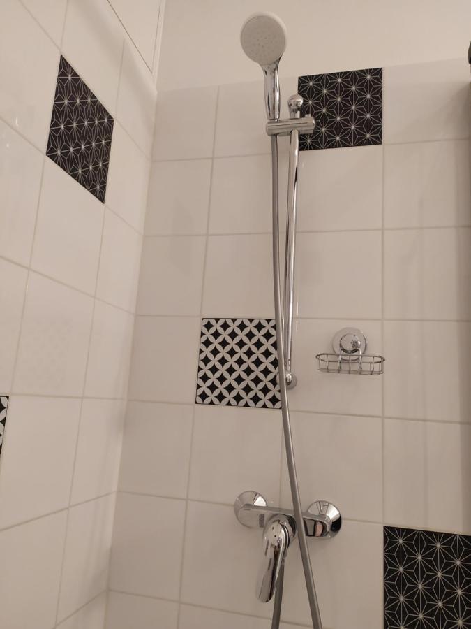 Les Suites De La Villa Mouneyra Бордо Екстериор снимка
