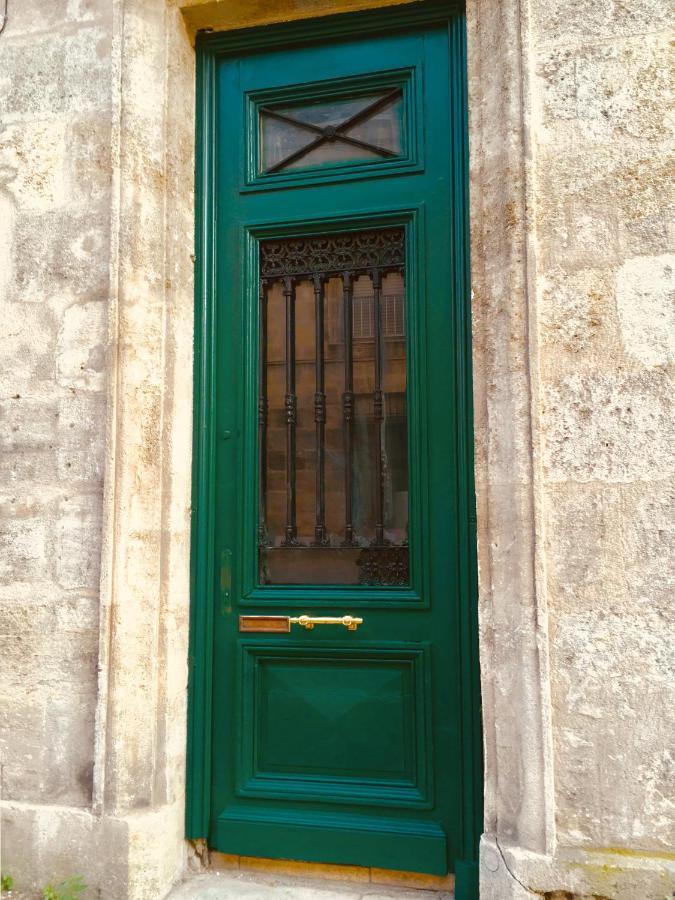 Les Suites De La Villa Mouneyra Бордо Екстериор снимка